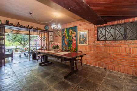 Casa à venda com 400m², 4 quartos e 4 vagasSala 2