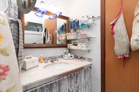 Casa à venda com 400m², 4 quartos e 4 vagasBanheiro do Quarto 3