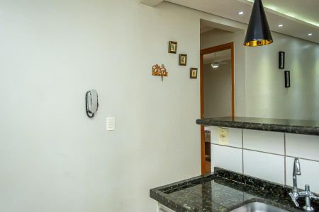 Apartamento para alugar com 48m², 2 quartos e 1 vaga Apartamento para alugar com 48m², 2 quartos e 1 vagaCozinha e Área de Serviço