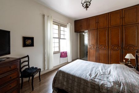 Casa para alugar com 180m², 3 quartos e 2 vagas Casa para alugar com 180m², 3 quartos e 2 vagasSuíte