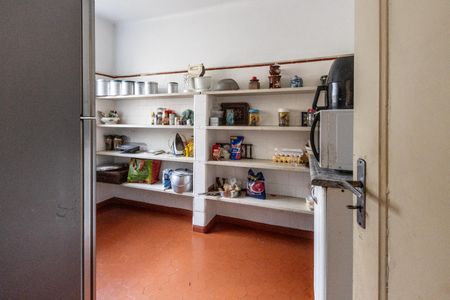 Casa para alugar com 180m², 3 quartos e 2 vagas Casa para alugar com 180m², 3 quartos e 2 vagasDespensa