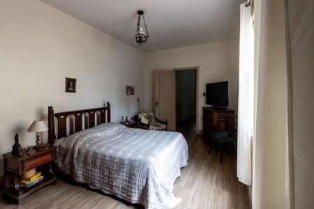 Casa para alugar com 180m², 3 quartos e 2 vagas Casa para alugar com 180m², 3 quartos e 2 vagasSuíte