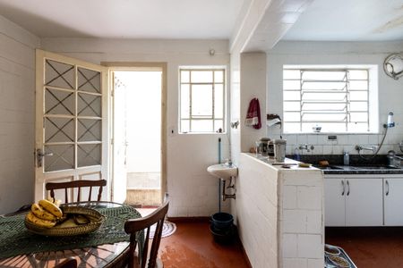 Casa para alugar com 180m², 3 quartos e 2 vagas Casa para alugar com 180m², 3 quartos e 2 vagasCopa