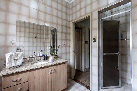 Casa para alugar com 180m², 3 quartos e 2 vagas Casa para alugar com 180m², 3 quartos e 2 vagasBanheiro