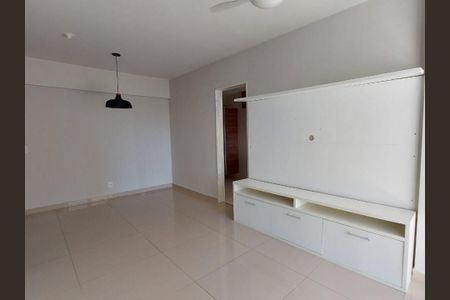 Sala de apartamento à venda com 3 quartos, 75m² em Vicente de Carvalho, Rio de Janeiro