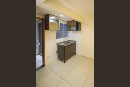 Apartamento para alugar com 35m², 2 quartos e sem vaga Apartamento para alugar com 35m², 2 quartos e sem vagaSala/Cozinha
