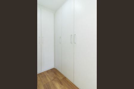 Apartamento à venda com 74m², 2 quartos e 2 vagasSuíte