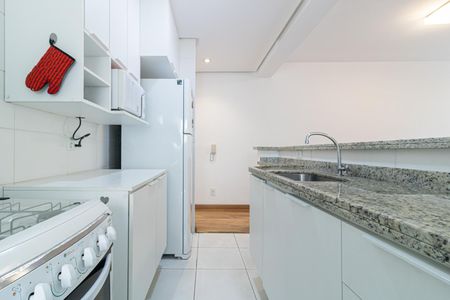 Apartamento à venda com 74m², 2 quartos e 2 vagasCozinha