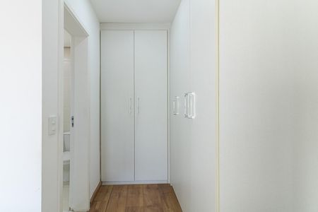 Apartamento à venda com 74m², 2 quartos e 2 vagasSuíte