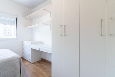 Apartamento à venda com 74m², 2 quartos e 2 vagasQuarto
