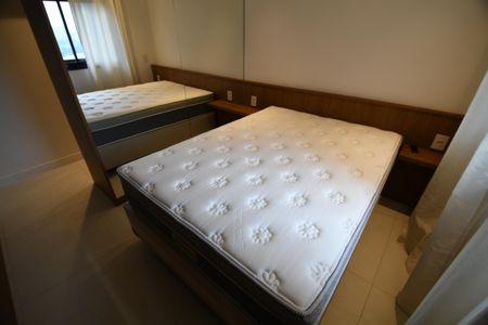 Quarto de apartamento à venda com 1 quarto, 55m² em Nova Campinas, Campinas