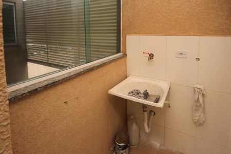 Apartamento para alugar com 40m², 2 quartos e sem vaga Apartamento para alugar com 40m², 2 quartos e sem vagaÁrea de Serviço
