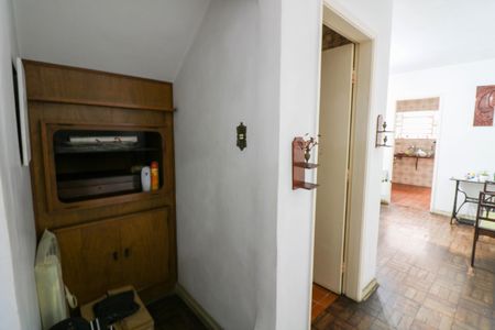Casa à venda com 180m², 5 quartos e 2 vagasSala