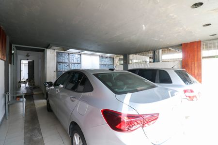 Casa à venda com 180m², 5 quartos e 2 vagasGaragem
