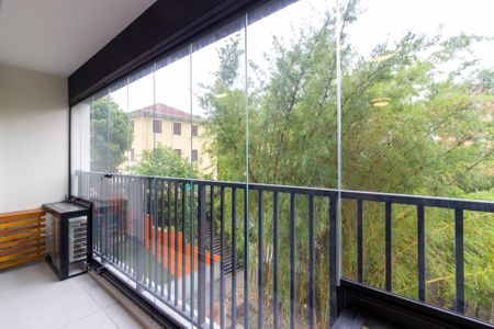 Apartamento para alugar com 34m², 1 quarto e 1 vaga Apartamento para alugar com 34m², 1 quarto e 1 vagaVaranda