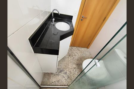 Apartamento à venda com 58m², 2 quartos e 2 vagas Apartamento à venda com 58m², 2 quartos e 2 vagasBanheiro da Suíte