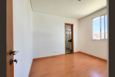 Apartamento à venda com 58m², 2 quartos e 2 vagas Apartamento à venda com 58m², 2 quartos e 2 vagasSuíte