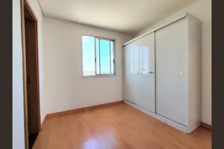 Apartamento à venda com 58m², 2 quartos e 2 vagas Apartamento à venda com 58m², 2 quartos e 2 vagasSuíte