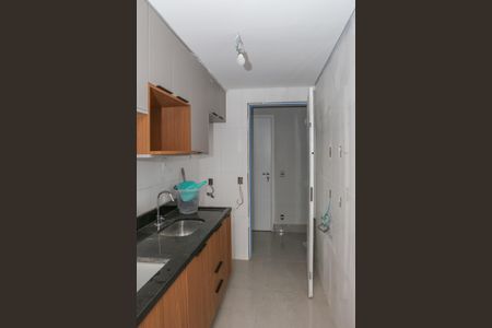 Apartamento à venda com 55m², 1 quarto e 2 vagasCozinha e Área de Serviço