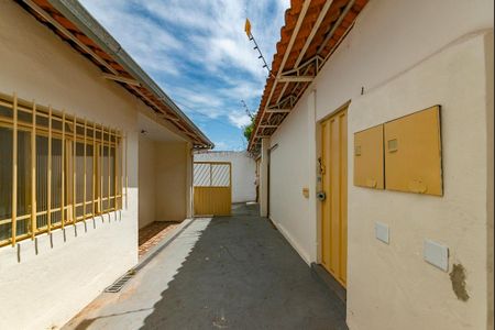 Casa para alugar com 360m², 2 quartos e 1 vagaQuintal