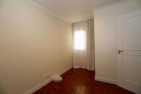 Apartamento à venda com 102m², 3 quartos e 2 vagas Apartamento à venda com 102m², 3 quartos e 2 vagasSuíte