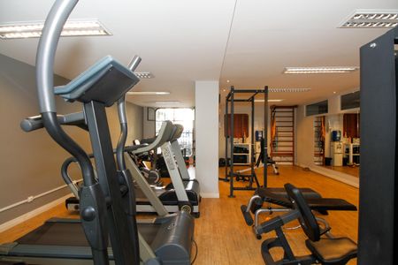 Apartamento à venda com 102m², 3 quartos e 2 vagas Apartamento à venda com 102m², 3 quartos e 2 vagasÁrea Comum - Academia