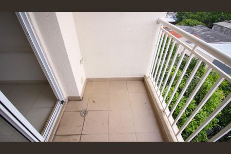 Sacada de apartamento para alugar com 3 quartos, 61m² em Vila Ema, São Paulo