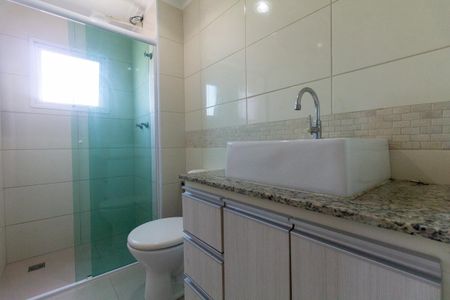 Apartamento à venda com 55m², 2 quartos e 1 vaga Apartamento à venda com 55m², 2 quartos e 1 vagaBanheiro