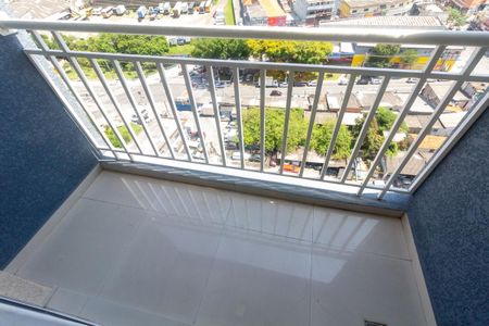 Apartamento à venda com 55m², 2 quartos e 1 vaga Apartamento à venda com 55m², 2 quartos e 1 vagaVaranda