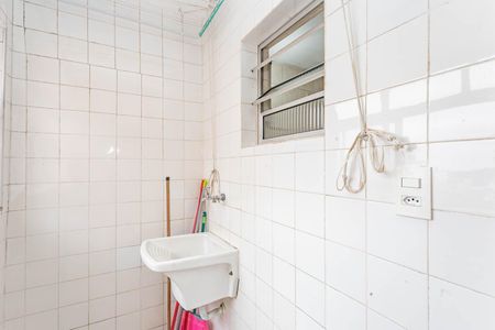 Apartamento à venda com 59m², 3 quartos e 1 vagaÁrea de Serviço