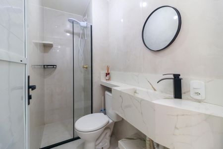 Apartamento para alugar com 38m², 2 quartos e sem vagaBanheiro