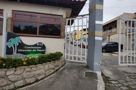 Casa de condomínio à venda com 150m², 3 quartos e 1 vagaFachada 