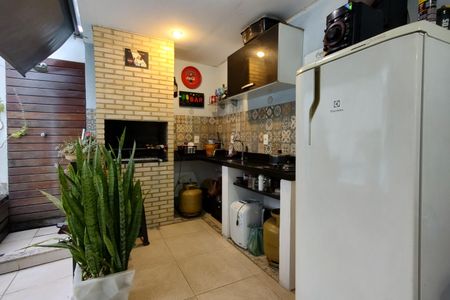 Casa de condomínio à venda com 150m², 3 quartos e 1 vagaÁrea comum - Churrasqueira