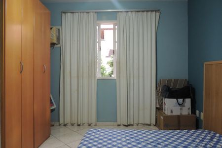 Casa de condomínio à venda com 150m², 3 quartos e 1 vagaQuarto 2