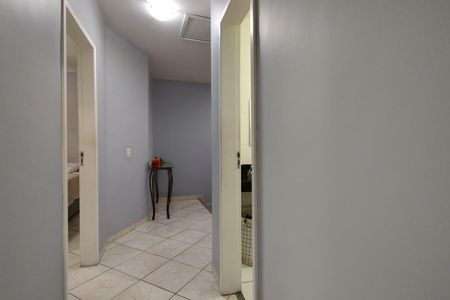 Casa de condomínio à venda com 150m², 3 quartos e 1 vagaCorredor