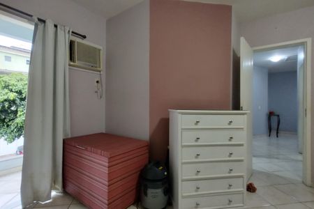 Casa de condomínio à venda com 150m², 3 quartos e 1 vagaSuíte