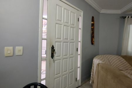 Casa de condomínio à venda com 150m², 3 quartos e 1 vagaSala