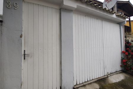 Casa de condomínio à venda com 150m², 3 quartos e 1 vagaFachada