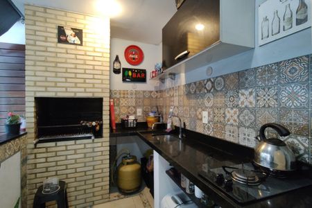 Casa de condomínio à venda com 150m², 3 quartos e 1 vagaÁrea comum - Churrasqueira