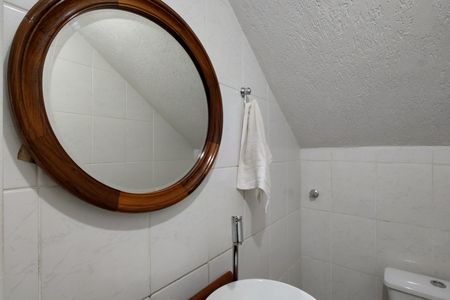 Casa de condomínio à venda com 150m², 3 quartos e 1 vagaLavabo