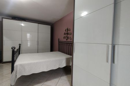 Casa de condomínio à venda com 150m², 3 quartos e 1 vagaSuíte