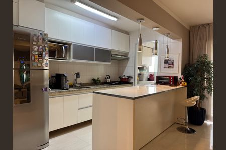 Apartamento à venda com 96m², 2 quartos e 3 vagasFoto 05