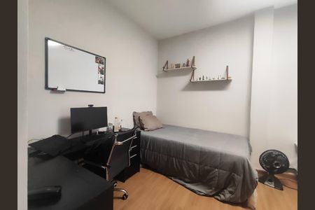 Suíte 1 de apartamento à venda com 2 quartos, 90m² em Santo Antônio, Belo Horizonte