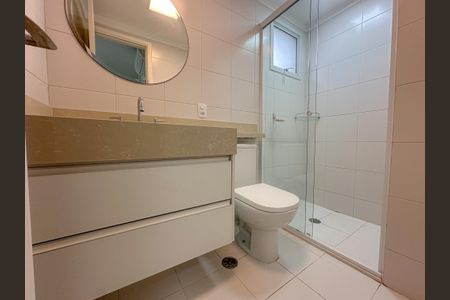 Apartamento à venda com 142m², 3 quartos e 2 vagas Apartamento à venda com 142m², 3 quartos e 2 vagasBanheiro Suíte 1