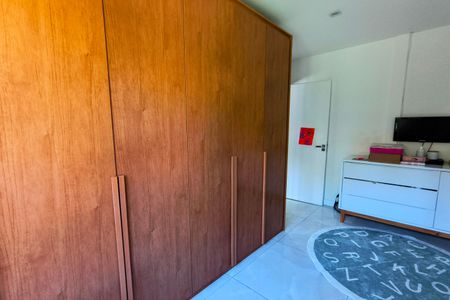 Casa de condomínio para alugar com 750m², 3 quartos e 6 vagas