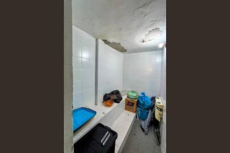 Casa de condomínio para alugar com 750m², 3 quartos e 6 vagas
