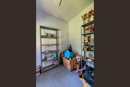 Casa de condomínio para alugar com 750m², 3 quartos e 6 vagas