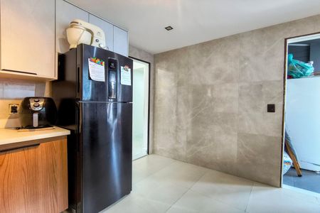 Casa de condomínio para alugar com 750m², 3 quartos e 6 vagas