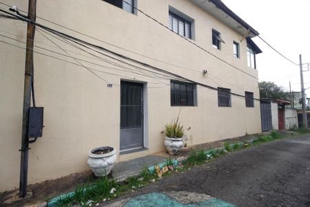 Casa para alugar com 55m², 2 quartos e 1 vagaFachada