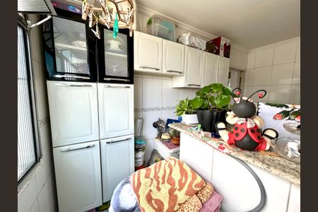 Apartamento à venda com 60m², 2 quartos e 1 vaga Apartamento à venda com 60m², 2 quartos e 1 vagaÁrea de Serviço